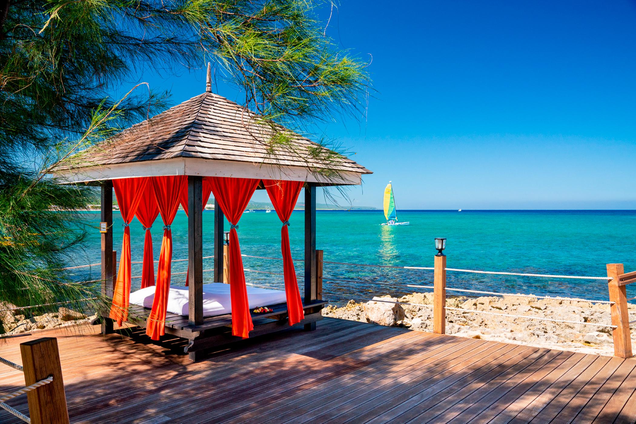 Jewel Paradise Cove Adult Resort&spa