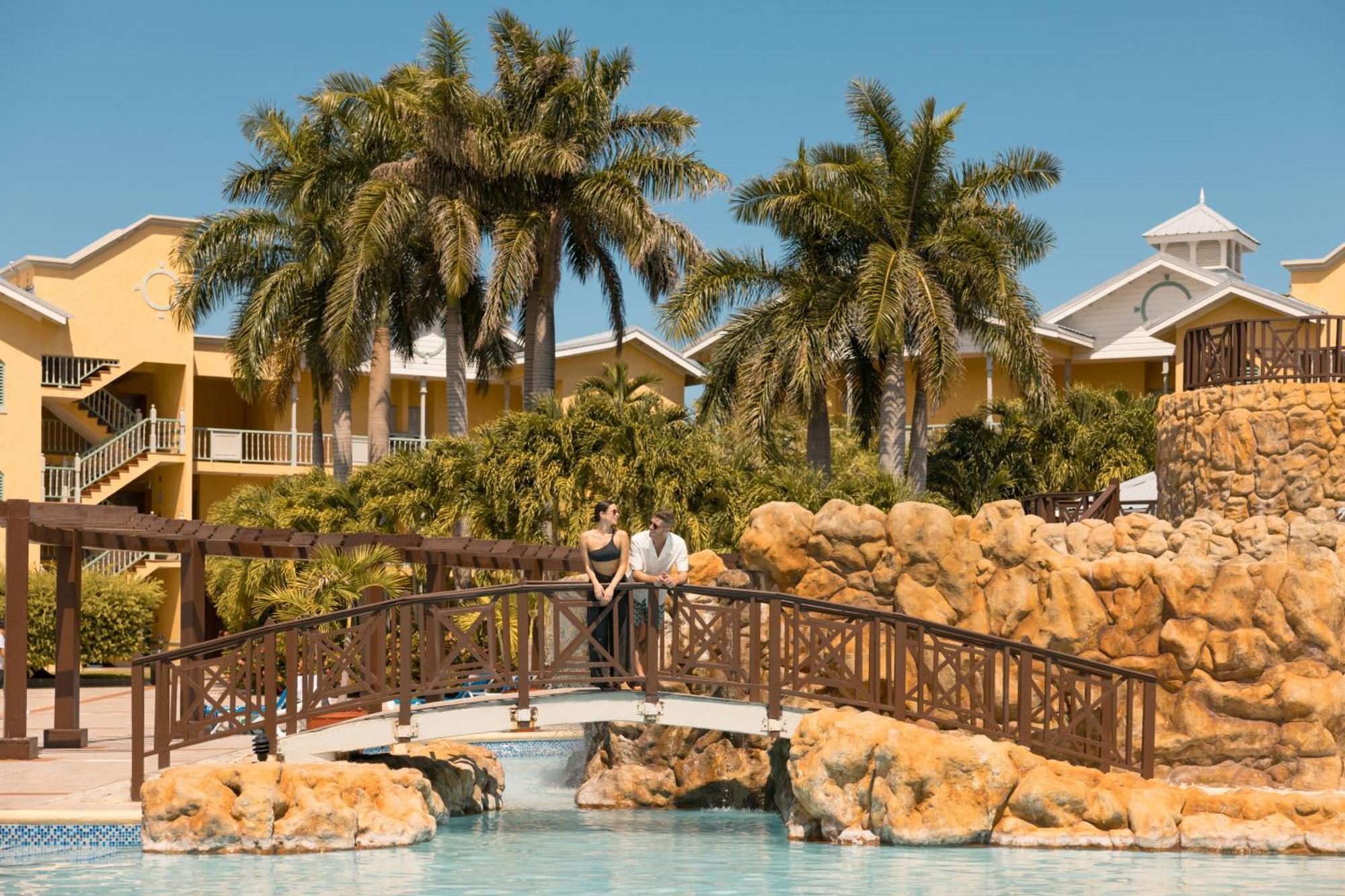 Resort Jewel Paradise Cove Adult Resort&spa 5*